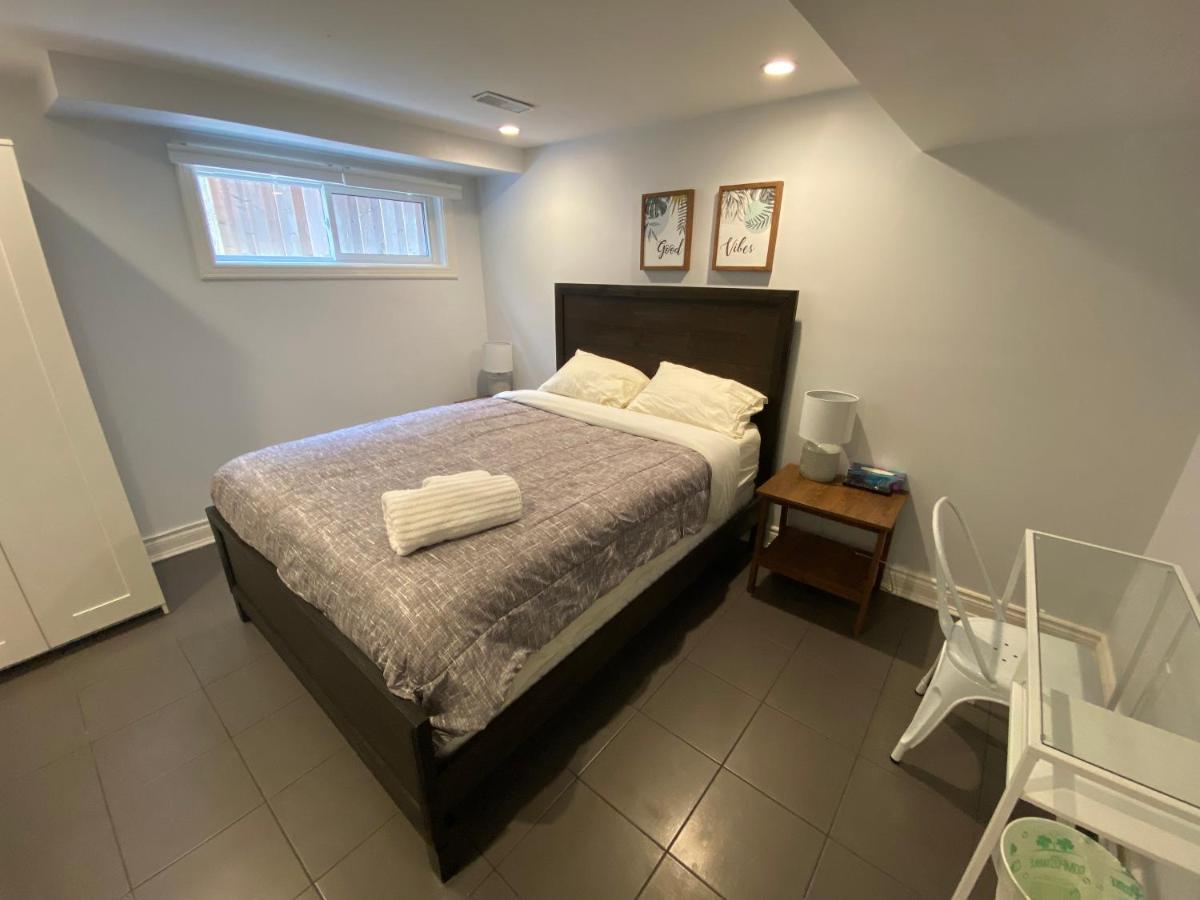 Yonge And Finch Subway !S Spacious And Modern Private Bd With Shared Bathroom Toronto Exterior photo